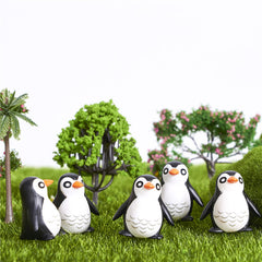 Penguins Miniature