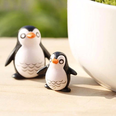 Penguins Miniature